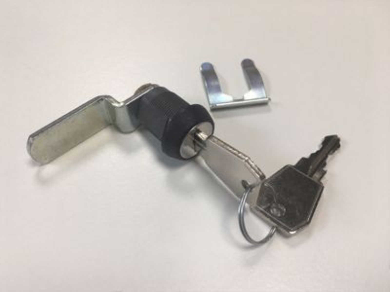 Handytresor aus Stahl mit 36 Slots mit Zylinderschloss Gleichschließend