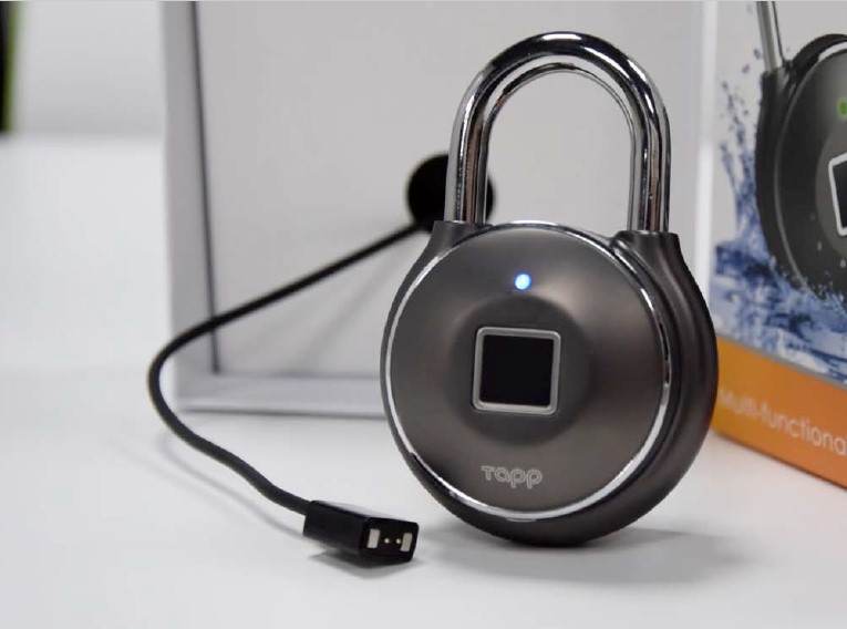 Tapplock one plus - Gun Metal - Bluetooth Vorhängeschloss